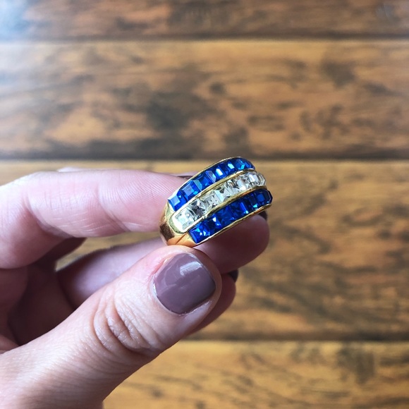 ⚡️SALE Tara Vanessa Cocktail Ring - Picture 4 of 4
